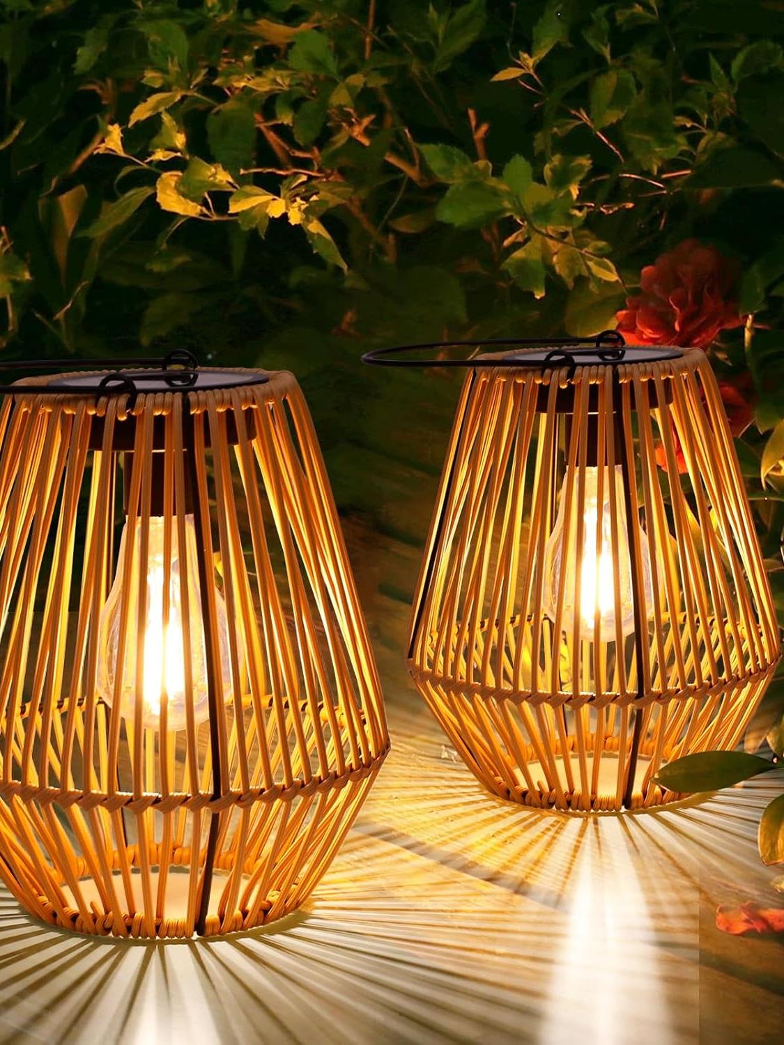 SOLAR LANTERN WICKER STEADY WARM WHITE M