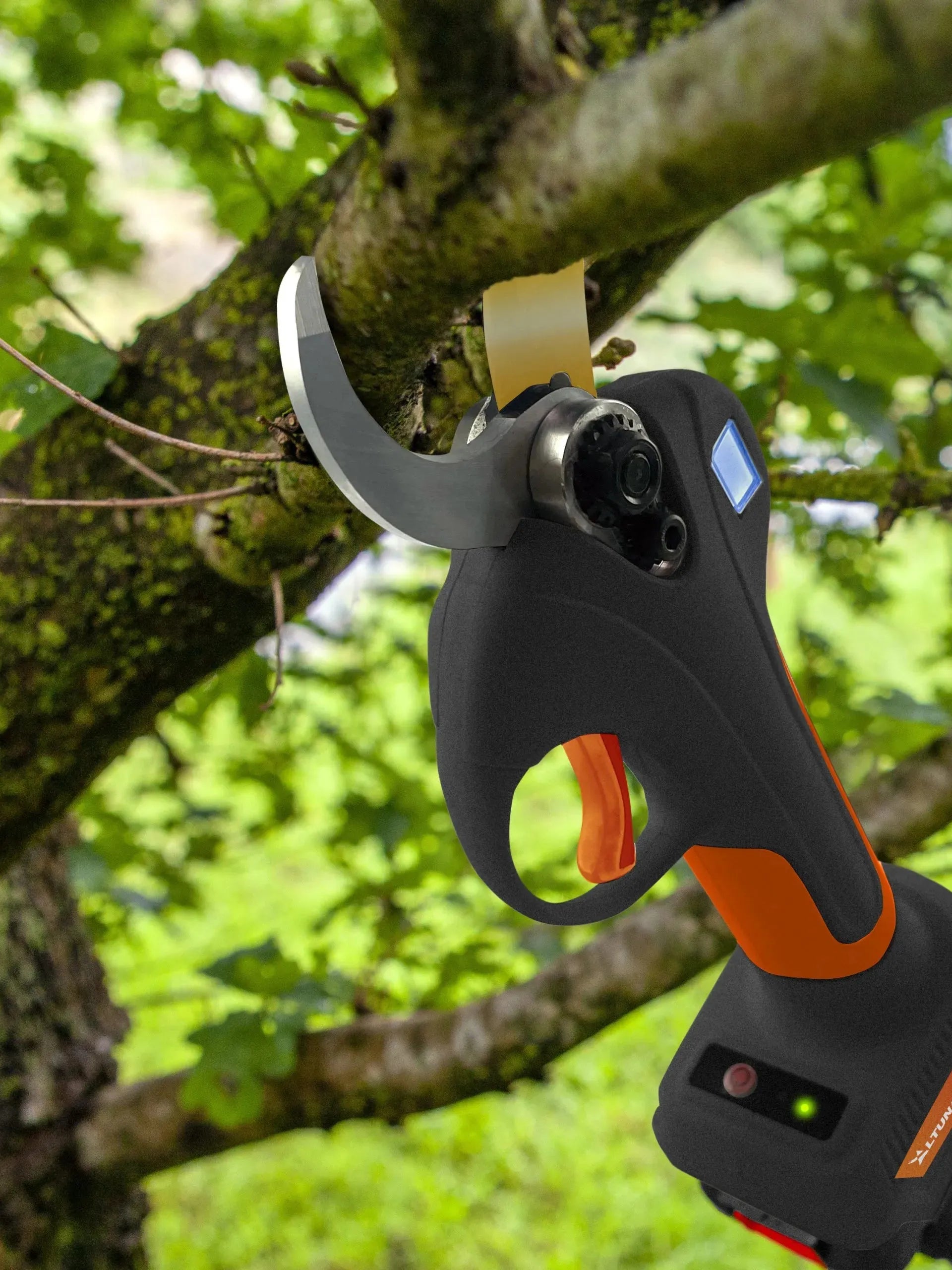 TIJERA BATERIA 21V 2Ah 28MM