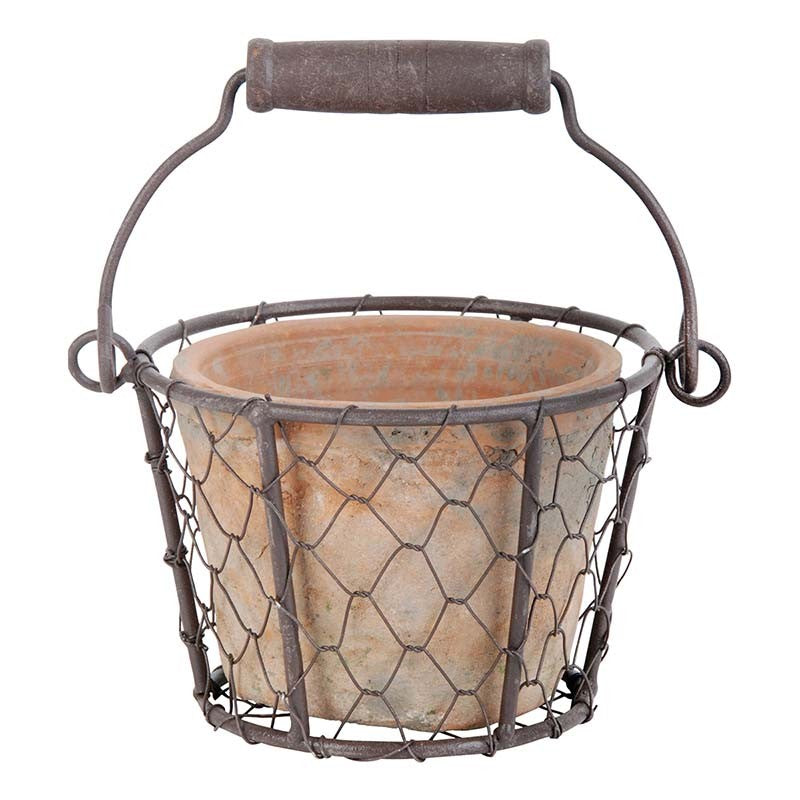 AT POT IN WIRE BASKET/HANDLE