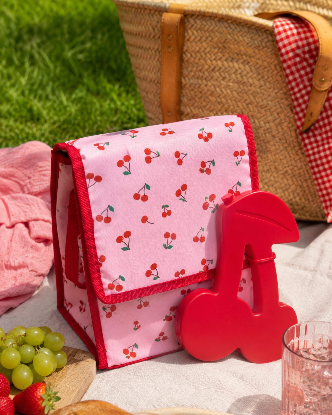 BOLSA TÉRMICA CON ELEMENTO DE REFRIGERACIÓN