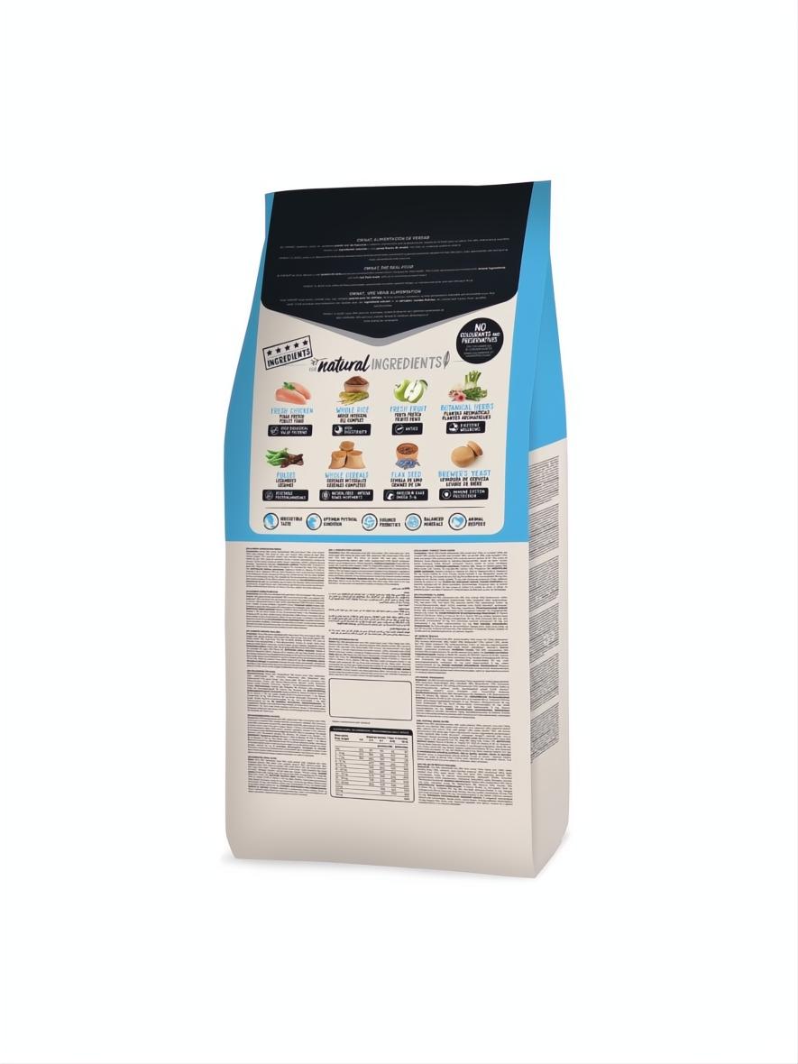Ownat Classic Junior 4 kg puppy food bag, white and blue with "Natural Ingredients" graphic.