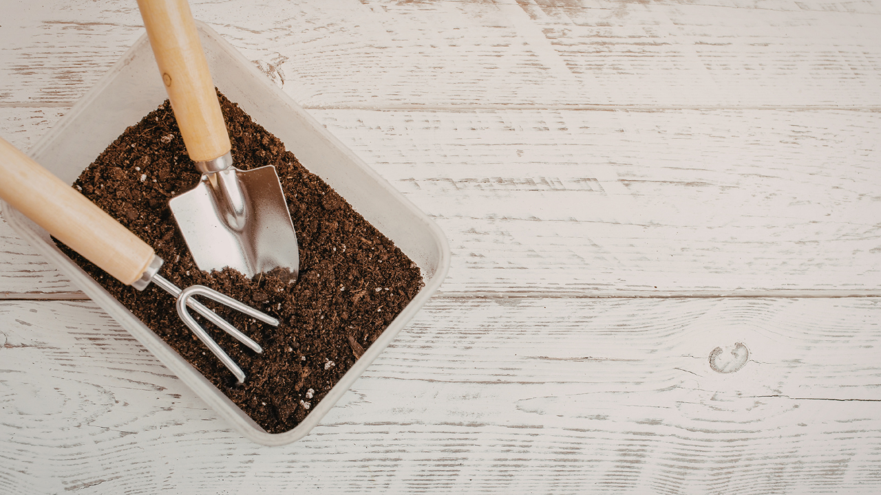 Herramientas jardinería de mano