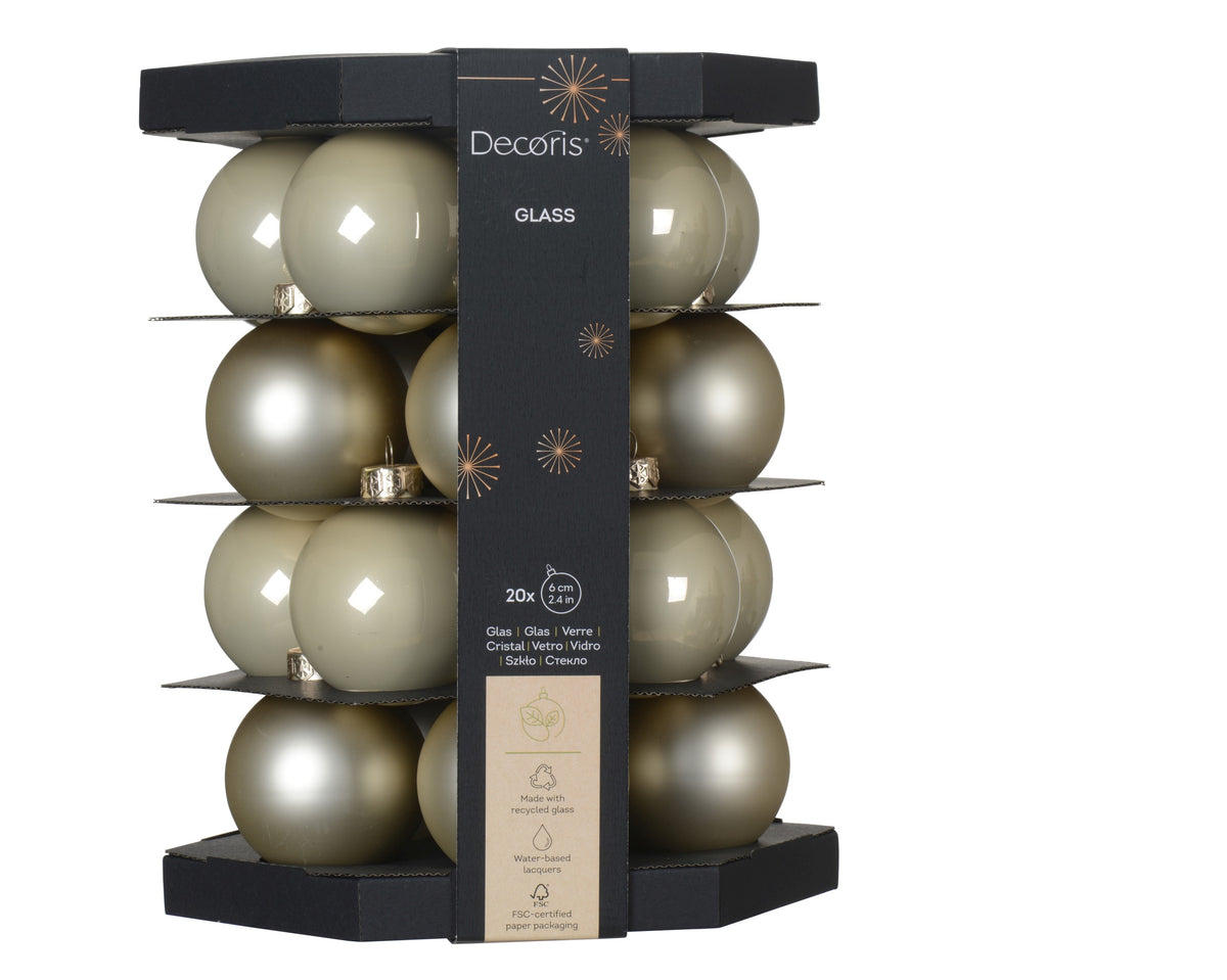 BAUBLES GLASS SHINY D6CM PEARL