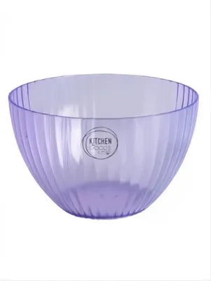 Bowl plástico transparente lila de 25.3x13cm con diseño estriado, ideal para ensaladas o snacks.