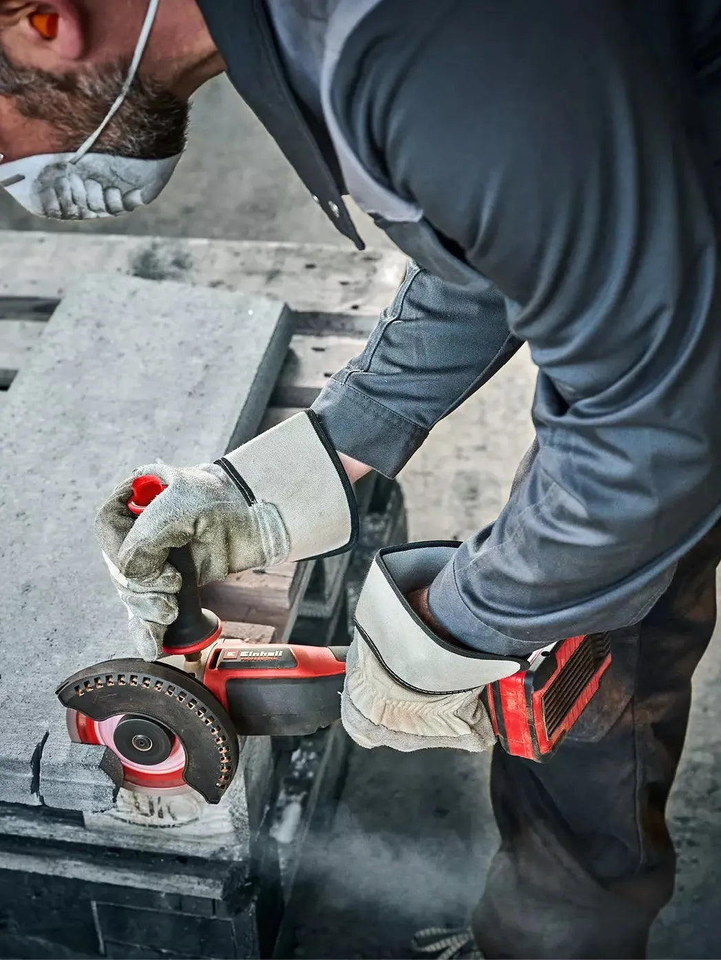 AMOLADORA SIN CABLE AXXIO