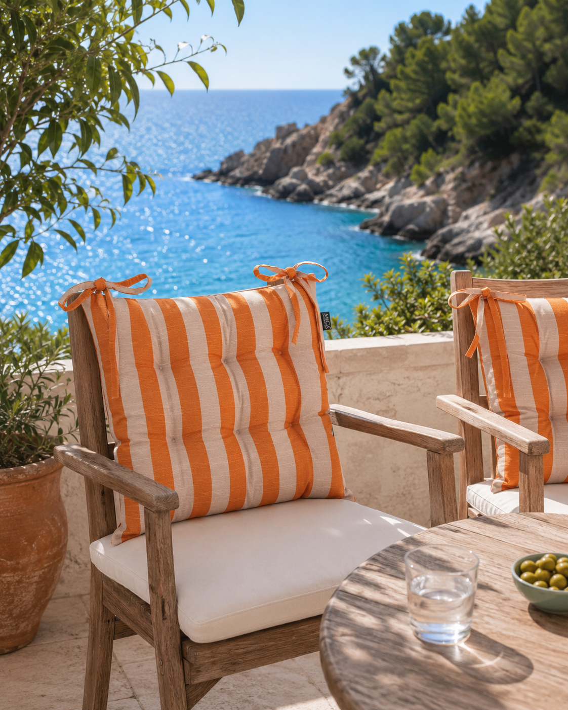 COJINA DE SILLÓN KIM NARANJA - L46XW46XH7CM