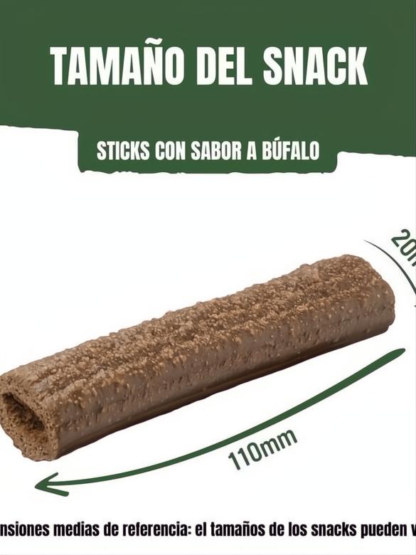 Snack para perro Adventuros de búfalo, marrón oscuro, textura rugosa, 110mm de largo y 20mm de ancho.