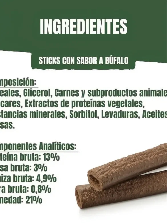 Dos sticks de Purina Adventuros con sabor a búfalo, de textura rugosa y color marrón oscuro, sobre fondo blanco.